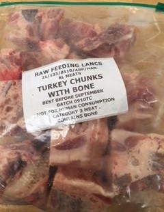 /Images/Products/rawfeedinglancs/rawfeedinglancs-bones--turkeychunkswithbones.jpg